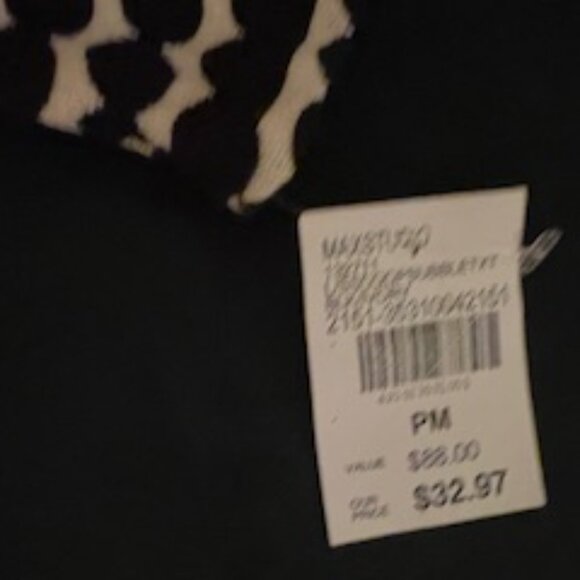 Max Studio Black/White Petite Medium Fall/Winter Top NWT - Picture 4 of 5
